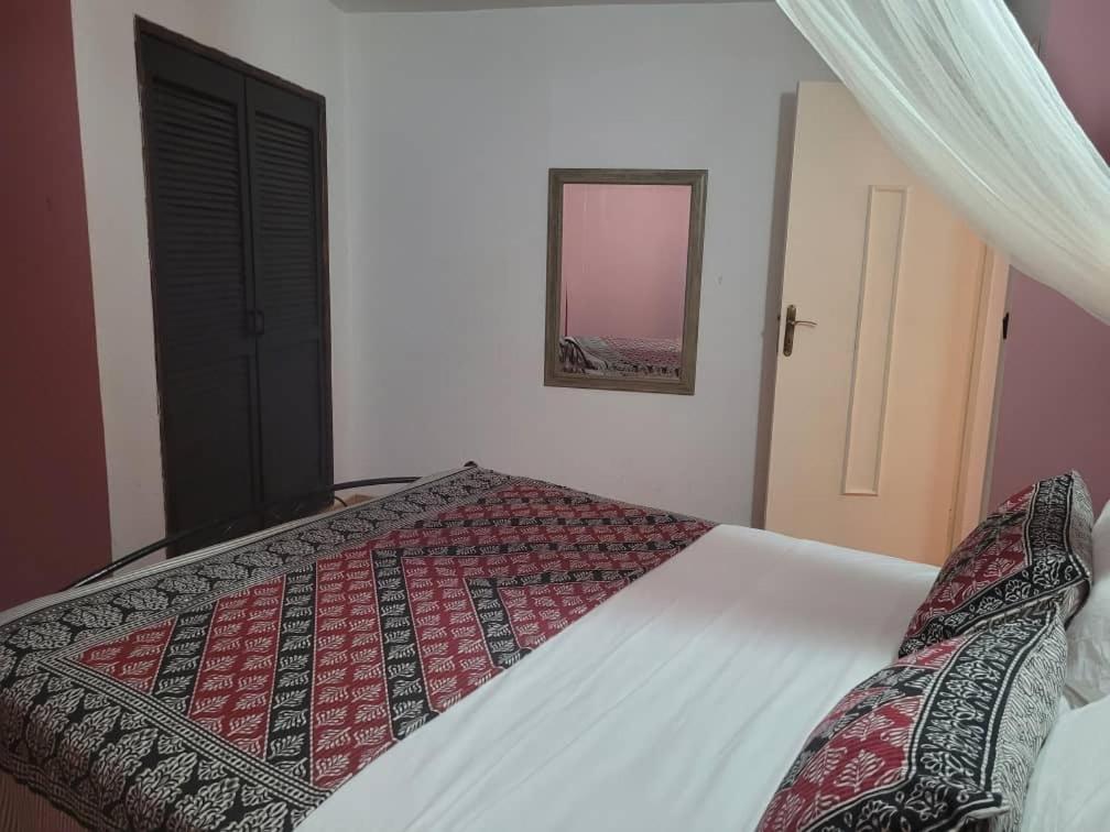 Villa Bord De Mer Avec Piscine Sali Tap Luaran gambar